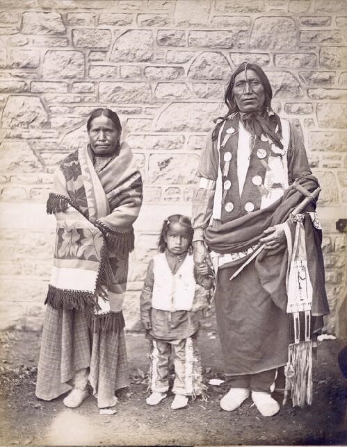 ‘Sioux Family’. Courtesy of Missouri History Museum